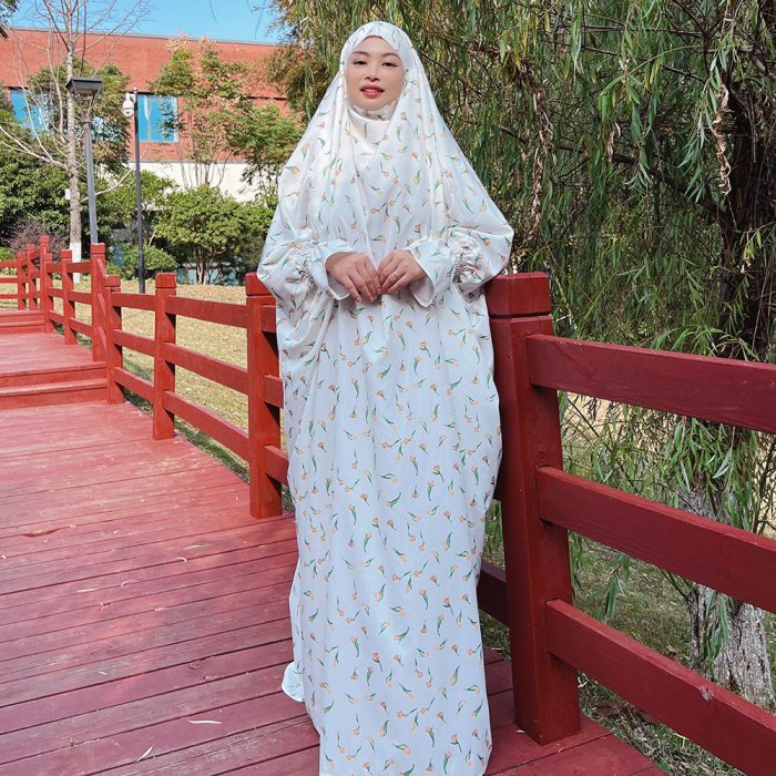Jilbabs for Women One Piece Printed Prayer Dress Muslim Abaya with Integrated Veil Islamic Products Ramadan Modest Outfits Dubai