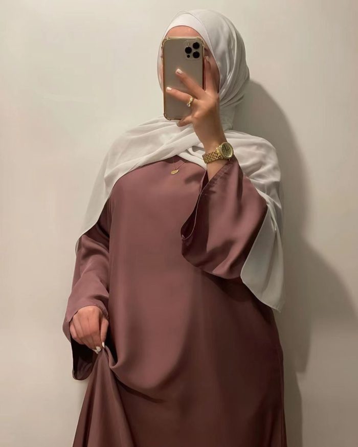 Ramadan Eid Satin Abaya Dubai Turkey Flare Sleeve Muslim Hijab Dress Plain Closed Abayas for Women Islamic Clothing Kaftan Robe